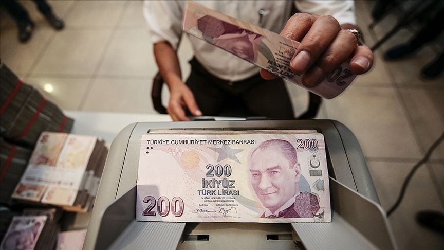 Kredi kullanınca kredi notu düşer mi?