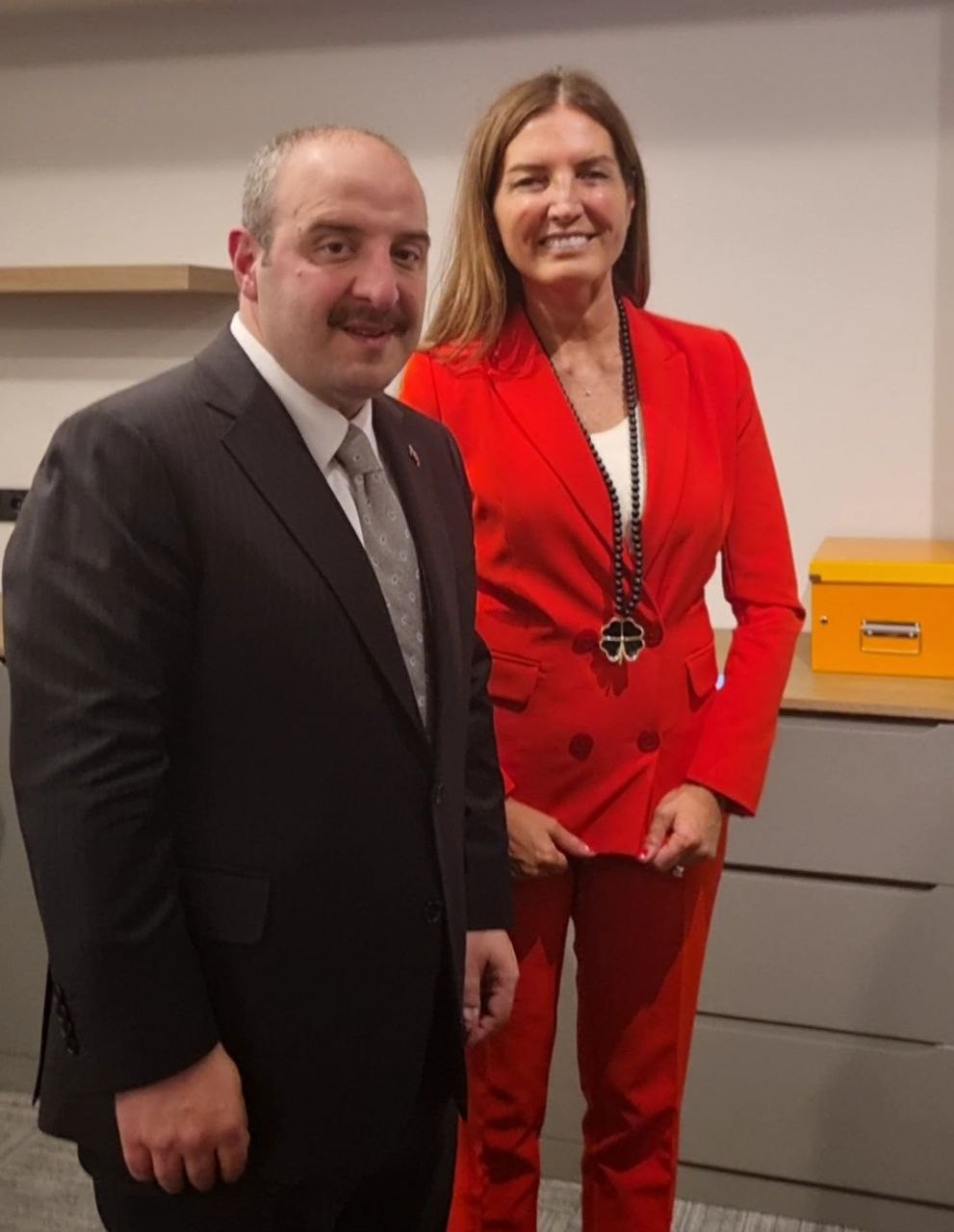 Bakan Varank’tan Monay'a ziyaret 