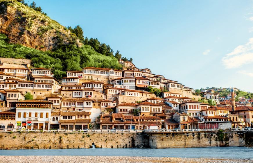 En yüksek asgari ücret hangi ülkede?