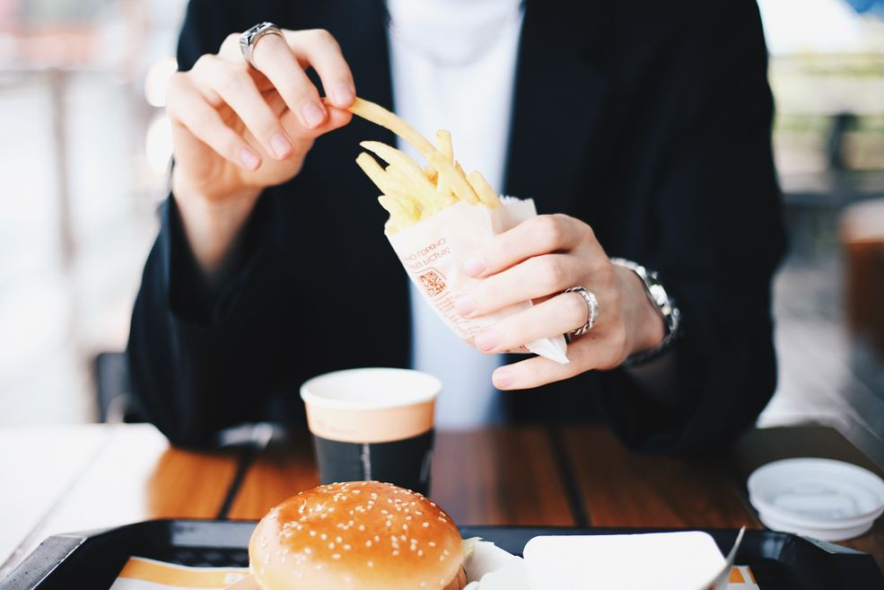 Seyahatlerde en büyük pay yeme-içme sektörünün