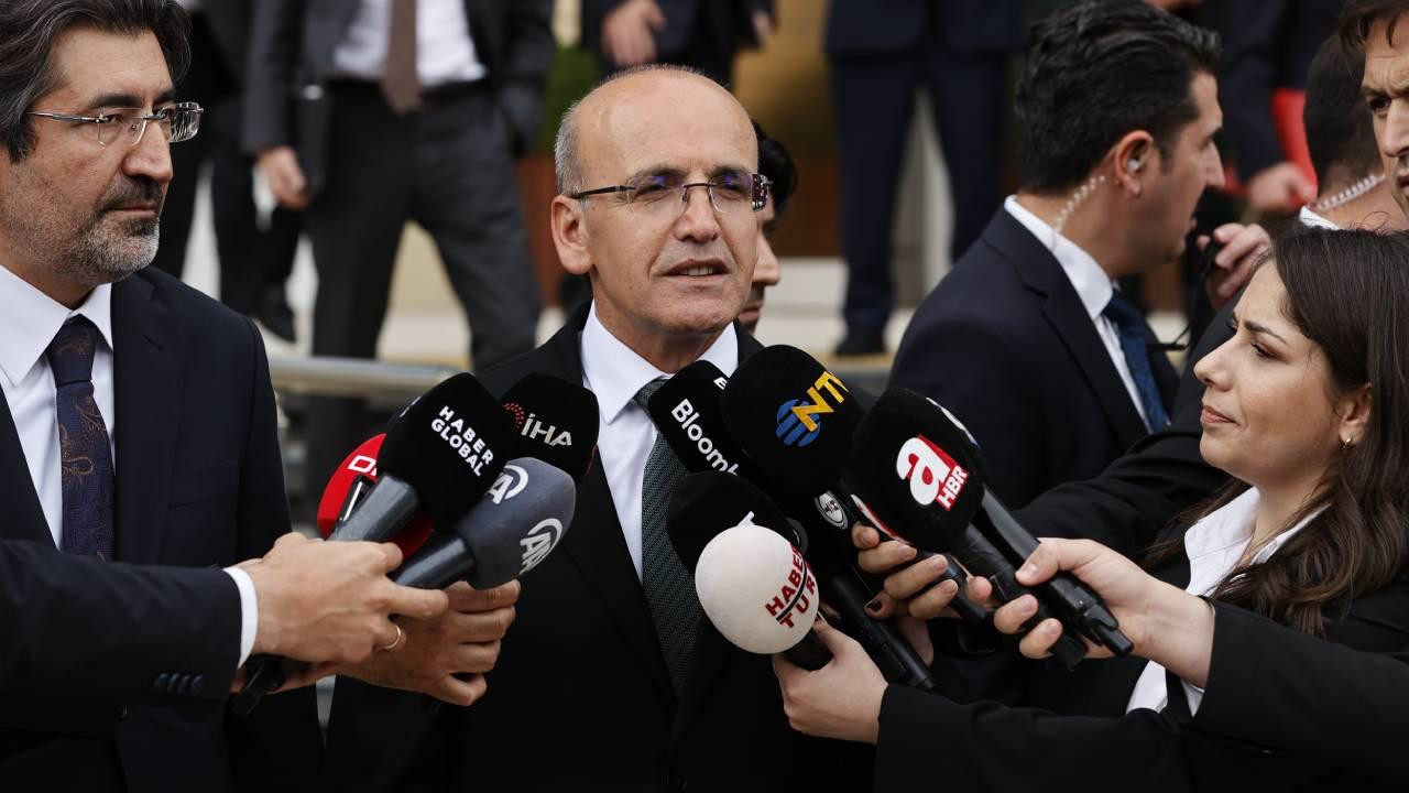 Hazine ve Maliye Bakanı Şimşek'ten enflasyon ve ekonomi açıklamaları!
