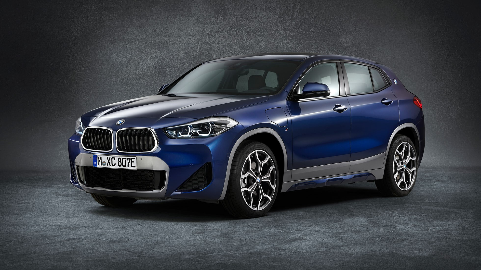 2024 yılı BMW yılı olacak! Karşınızda 2024 model BMW X2
