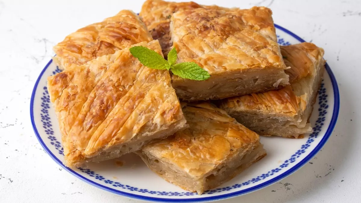 Gazel Böreği tarifi: Akdeniz mutfağının lezzeti Burdur‘un geleneksel böreği