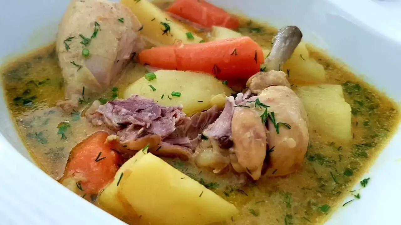 Tavuk haşlamasını bir de böyle yapın! Mis gibi bir haşlama tarifi ile karşınızdayız!