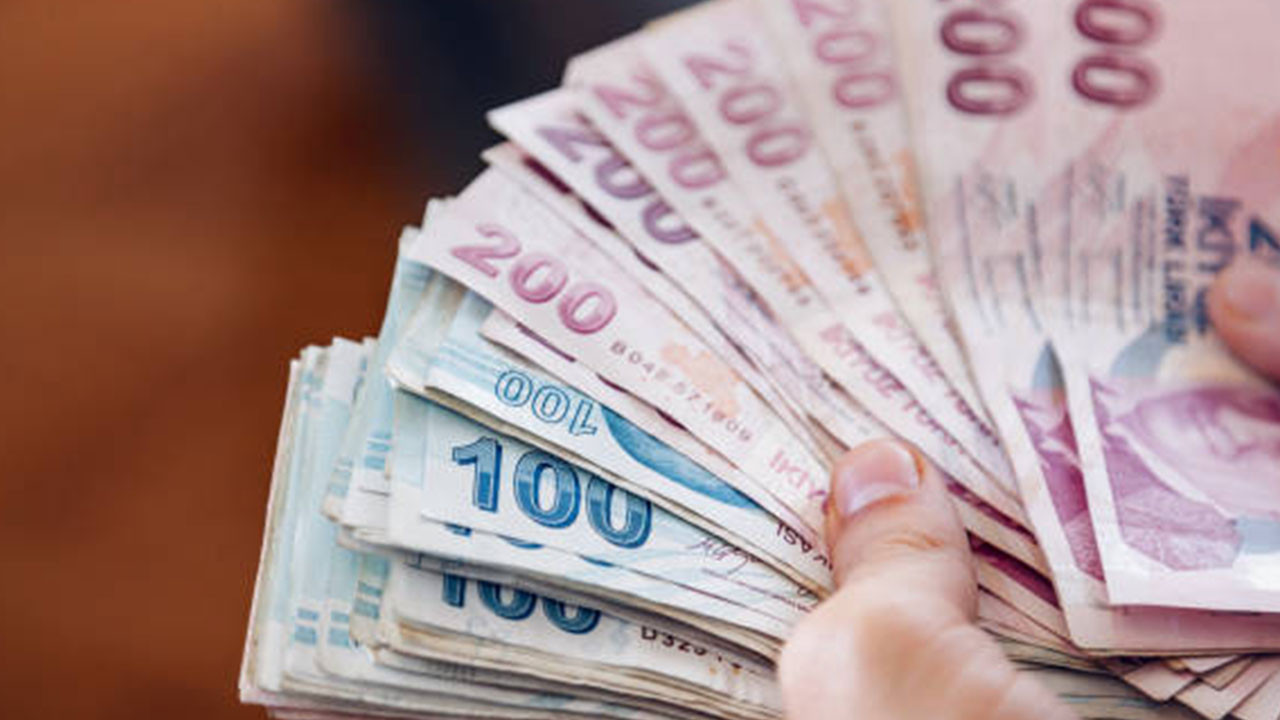 Tüm emeklileri ve asgari ücretlileri ilgilendiriyor! Enflasyon zamlara nasıl yansır?