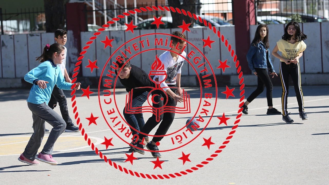 Okullarda teneffüs süreleri değişiyor! MEB duyurdu: “Artık teneffüs süreleri 10 dakika değil”