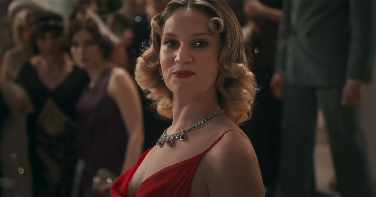 Merakla beklenen Bihter filminin çıkış tarihi belli oldu! İşte fragmanı...