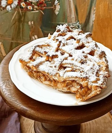 Tadına doyulmayan elmalı turta tarifi: Lezzetin sırrı hamurda gizli!