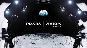 NASA astronotları, Prada'nın tasarladığı uzay kıyafetleriyle Ay'a yolculuk edecek!