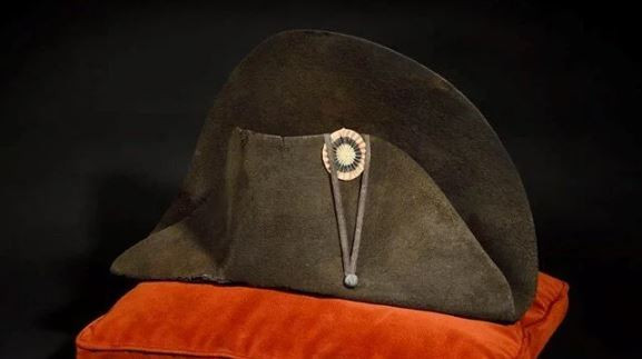 1810 yılından günümüze: Napolyon'un şapkası açık artırmayla satılacak