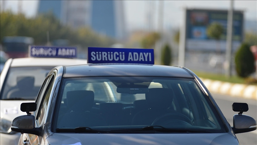 Yeni yılda ehliyet fiyatlarına ne kadar zam gelecek?