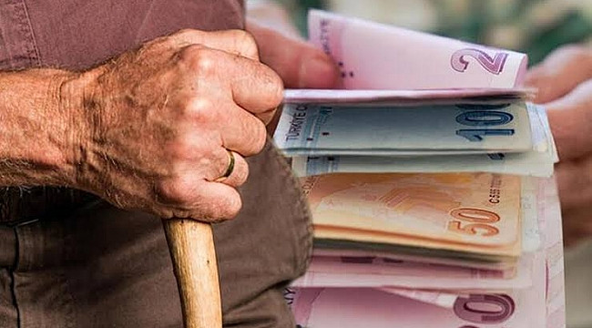 Çalışan emekliye ikramiyenin ne zaman verileceği belli oldu! İşte merakla beklenen o tarih!