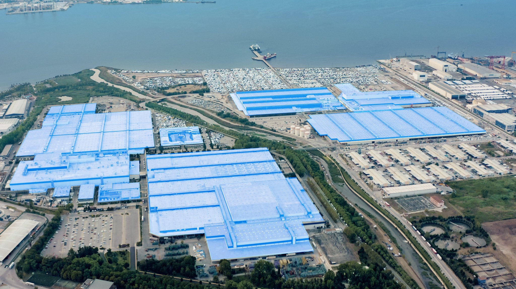 Ford Otosan'ın yeni akıllı fabrikası açıldı