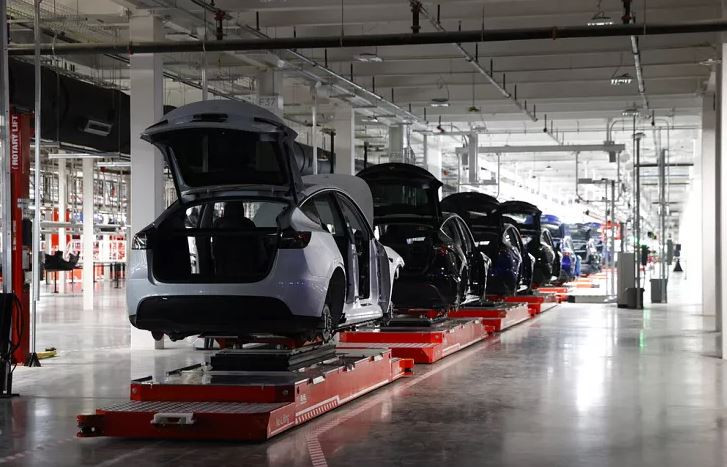 Tesla'dan ucuz araç üretimi: Almanya'da başlıyor