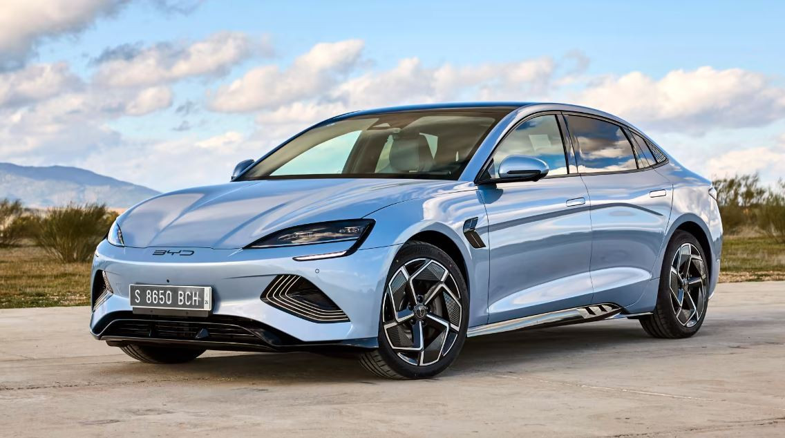 Yılın Otomobili finalisti BYD SEAL 2024 yakında Türkiye pazarında