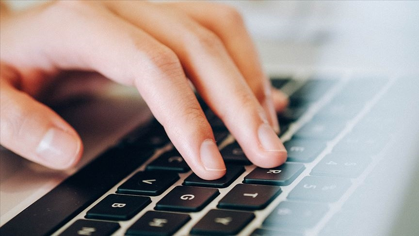 Ekşi sözlüğe 3.kez erişim engeli geldi