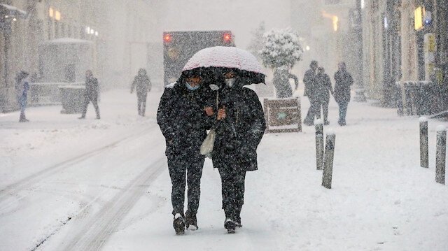 İstanbul'a ne zaman kar yağacak? Meteoroloji tarih verdi