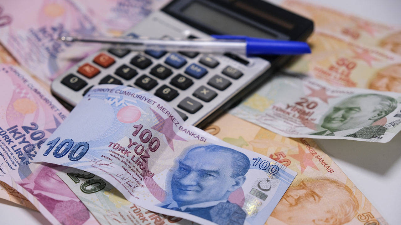 2024 yılında asgari ücrette rekor bir zam yapılacak! Yeni asgari ücret için teklif geldi!