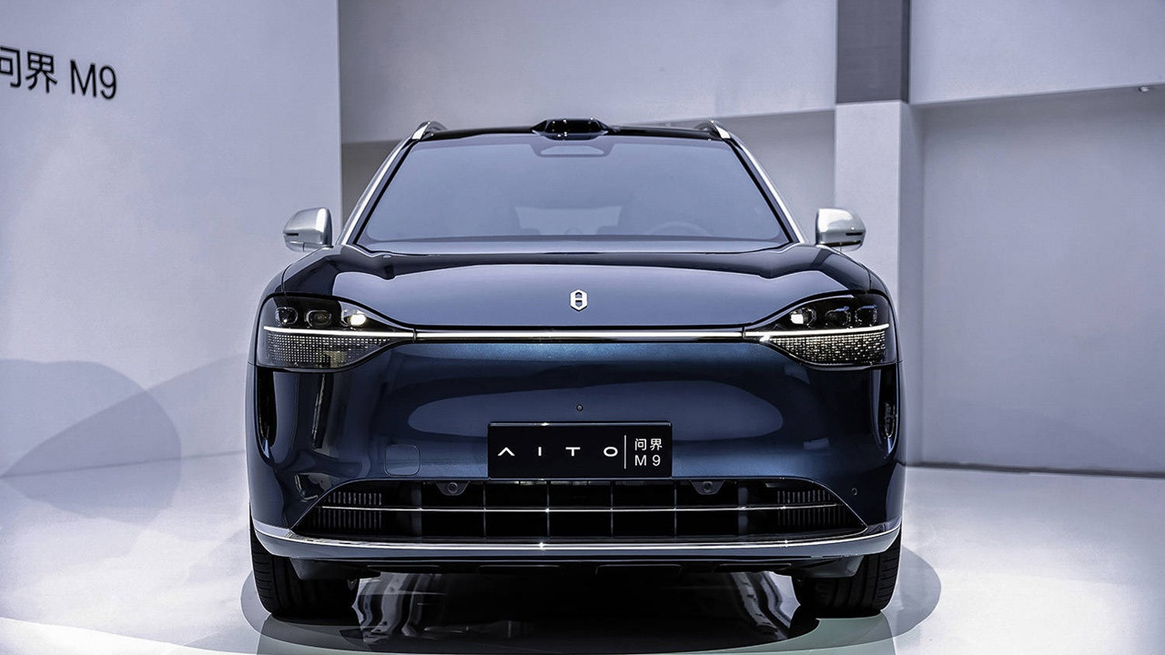 Huawei'nin yeni SUV modeli Wenjie M9 tanıtıldı