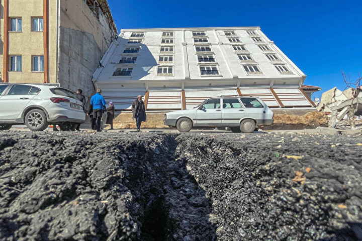 BULUNDUĞU LOKASYONUN DEPREM RİSKİNİ ARAŞTIRIN