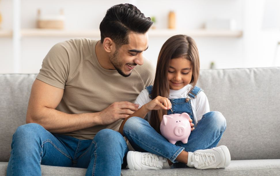 Çocuğa nasıl para eğitimi verilir? 06-12 yaş çocuklarda para bilinci