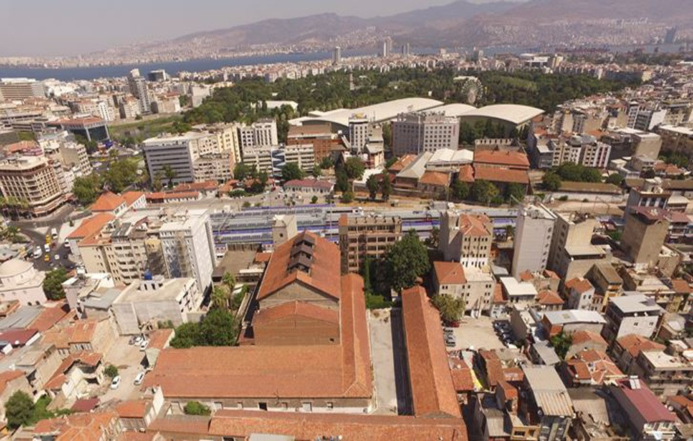 İzmir merkezde gezebileceğiniz tarihi ve kültürel yerler