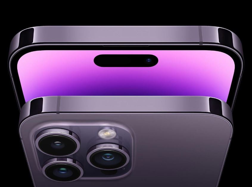 iPhone 15 Pro'nun yüksek kaliteli render görüntüleri ortaya çıktı