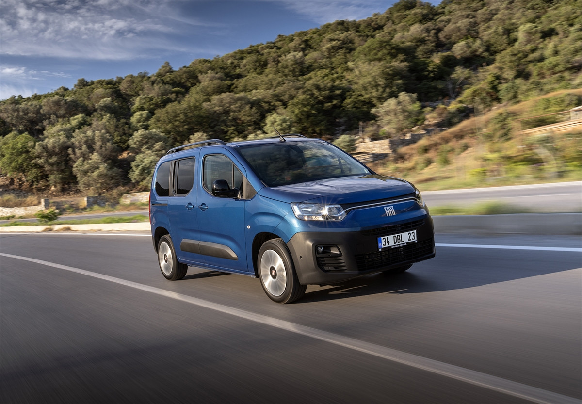 Yeni nesil Fiat Doblo Türkiye'de satışa sunuldu: İşte özellikleri