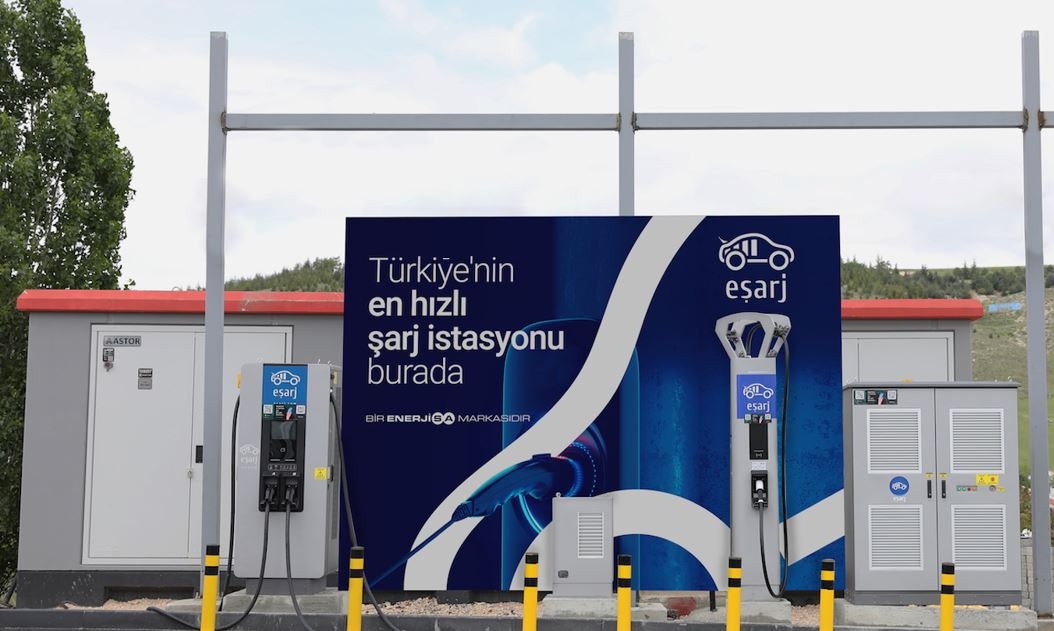 Türkiye'nin en hızlı şarj istasyonu kuruldu