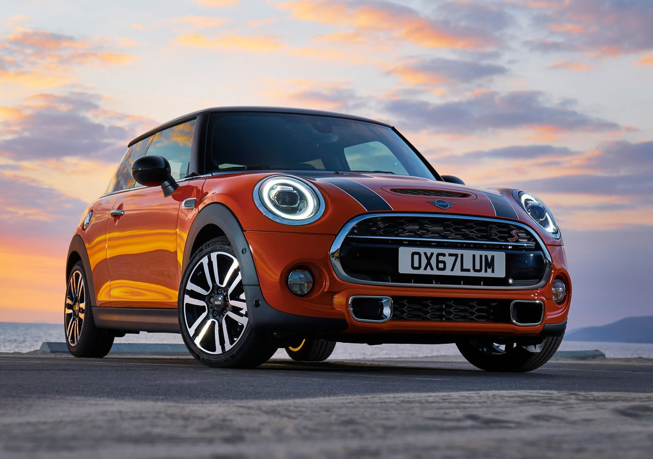 Yeni Mini Cooper’ın iç tasarımı ortaya çıktı!