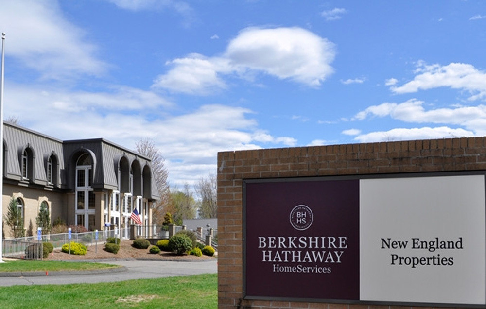 7- Berkshire Hathaway