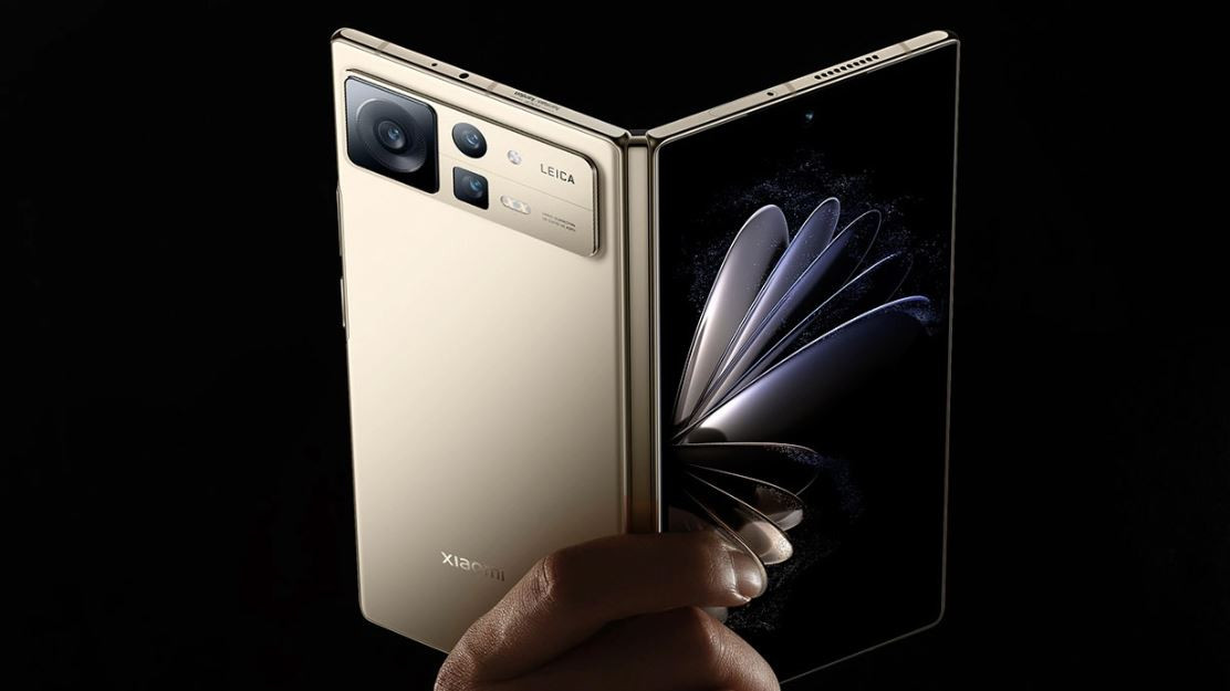 Xiaomi'nin beklenen katlanabilir modeli geliyor! İşte ilk görüntüler...
