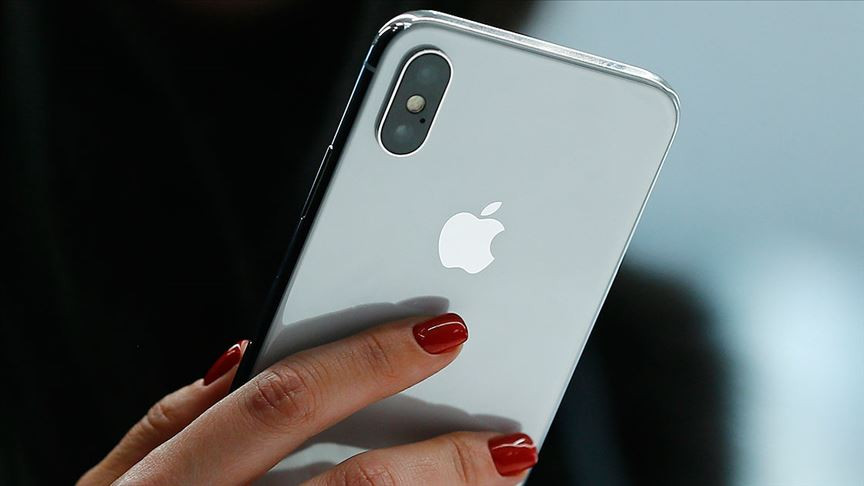 Akıllı telefon satışlarının düşmesine rağmen Apple'ın pazar payı artıyor