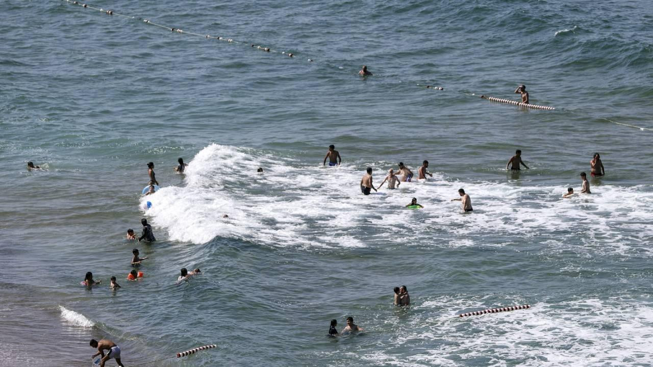 Havuz ve denizde enfeksiyon tehlikesi!