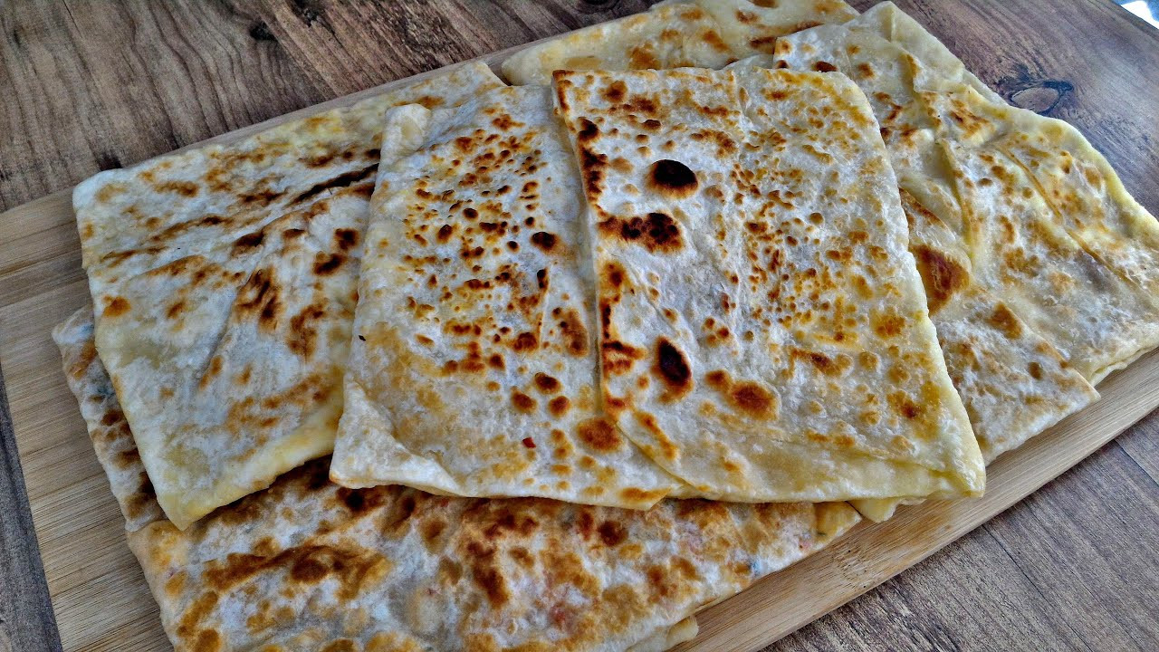 Ev yapımı en lezzetli gözleme tarifi: İşte püf noktaları...