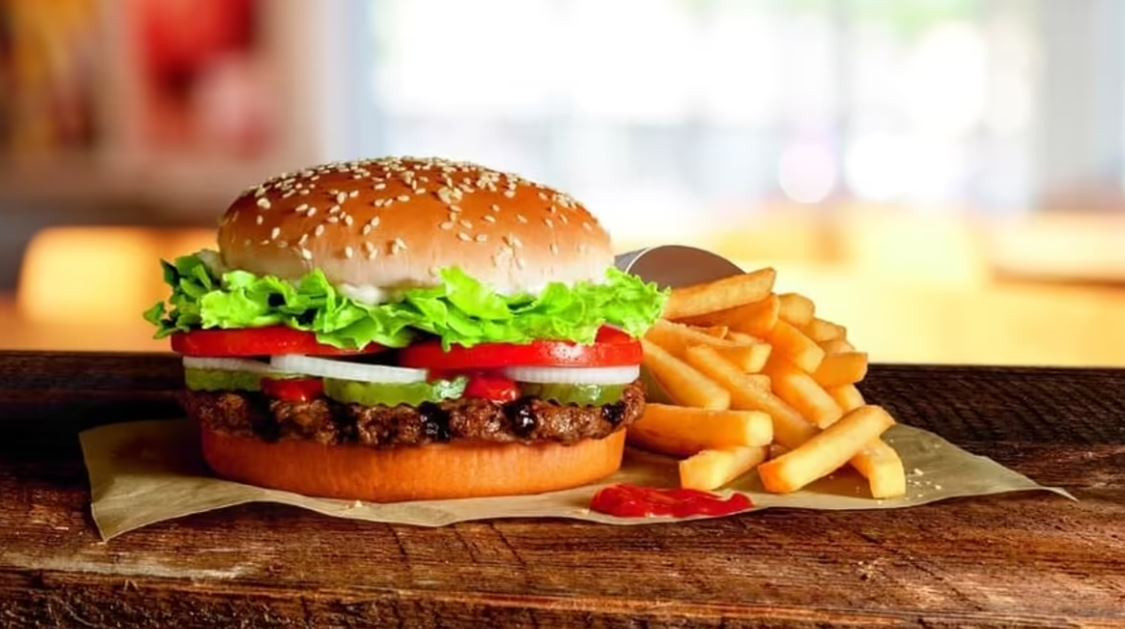 Fast food devi reklamlarıyla suçlanıyor! Dava kabul edildi