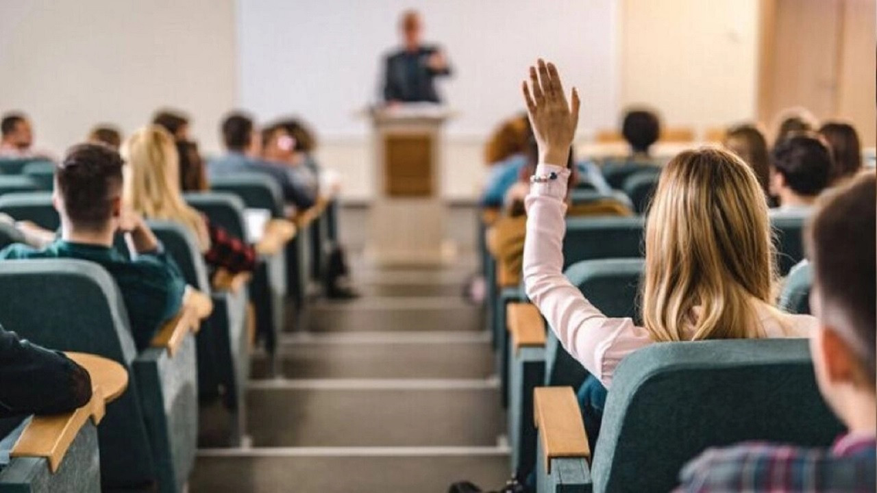 Üniversite öğrencilerine burs veren kurumlar