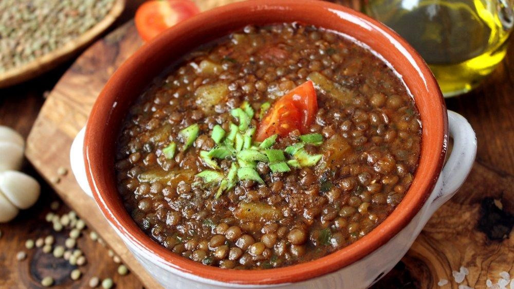 Günün her anında yenen bir lezzet! Efsane yeşil mercimek tarifi