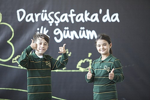 Depremzede 104 öğrenci Darüşşafaka ile yeniden eğitime başladı!