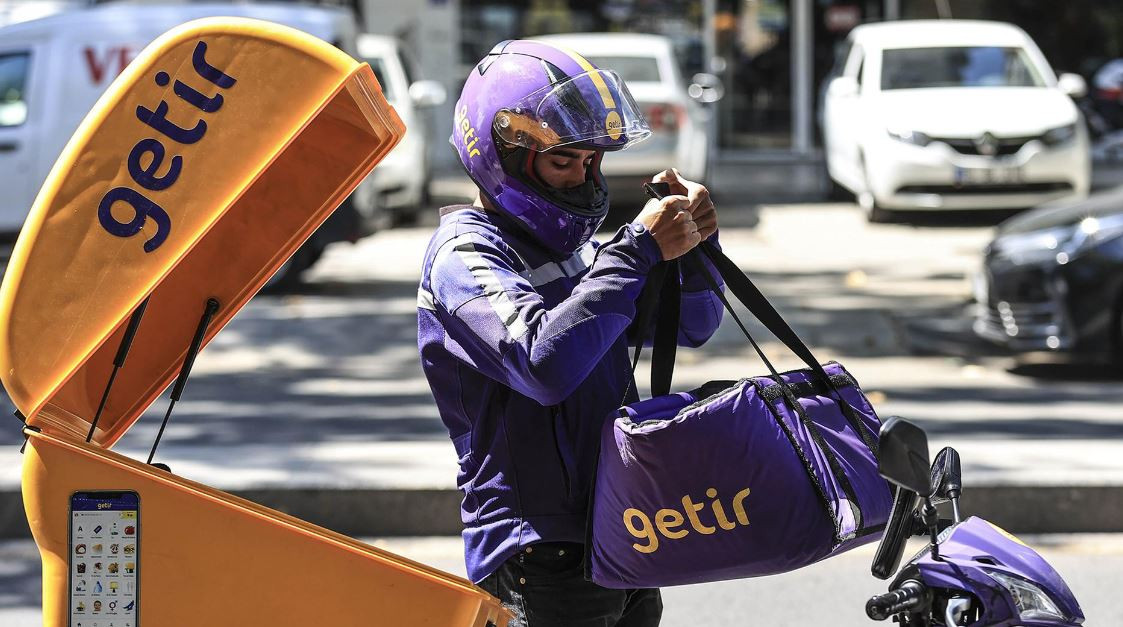 Getir ve Uber Eats İngiltere'de güçlerini birleştirdi