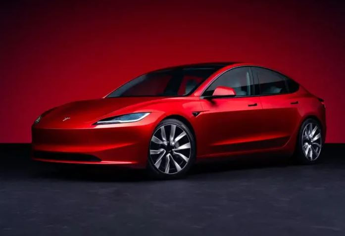 Tesla 2 milyonuncu aracını banttan indirdi! Model Y fiyatı ne kadar? 