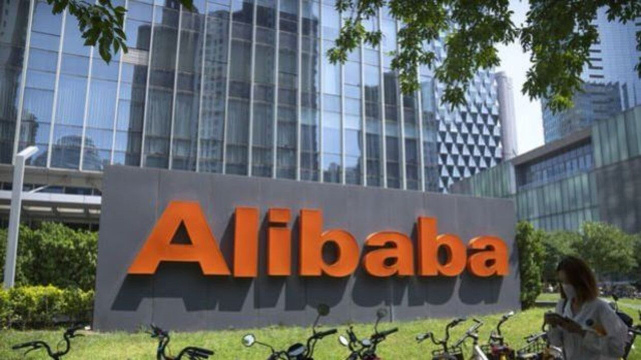 Alibaba kurucuları şirket hisse senetlerine yatırım yaptı!