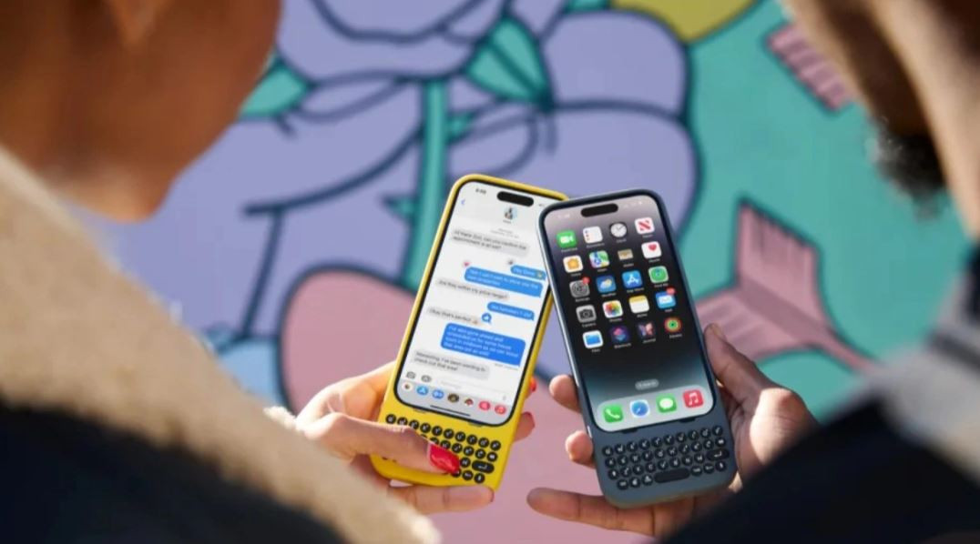 iPhone'lar için fiziksel klavye geliyor! İşte detaylar...