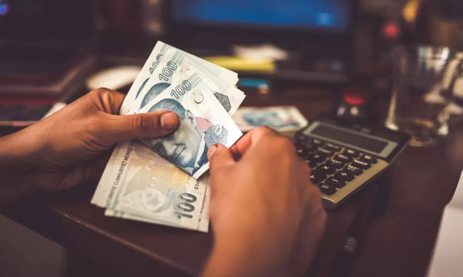 Asgari Ücret ve Emekli Maaşlarında Söylemler Değişti! Bakan Işıkhan’dan Açıklama Geldi!