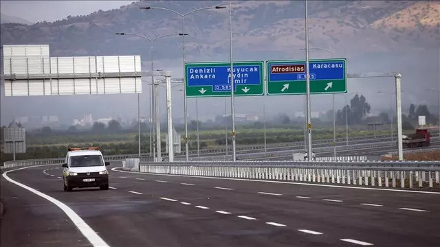 Bakan Uraloğlu Duyurdu: Yeni Otoyol ile Hem Zamandan Hem De Yakıttan Büyük Tasarruf!