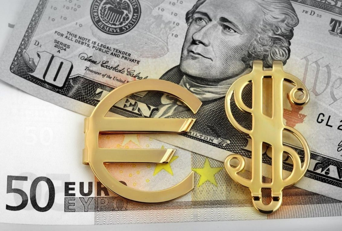 Bugün (08 Ekim Salı) Dolar Kaç TL, Euro Ne Kadar?