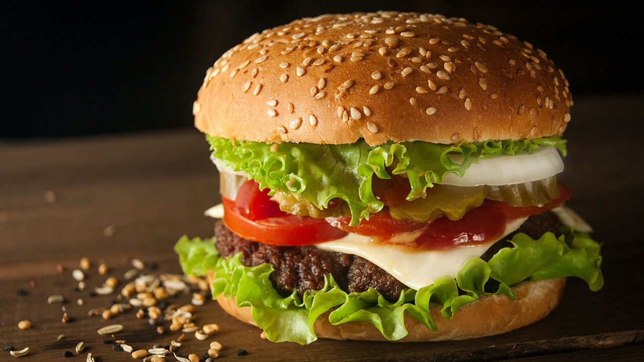 Bakanlık Taklit Tahşiş Gıdalar Listesini Yeniledi! Hamburger Yerken Dikkat!