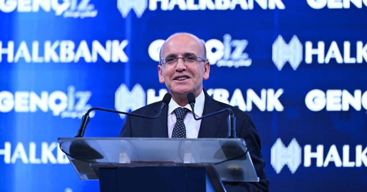 Şimşek'ten Gençlere Önemli Tavsiye: Sigarayı İçmeyerek 147 Bin TL Kazanabilirsiniz!