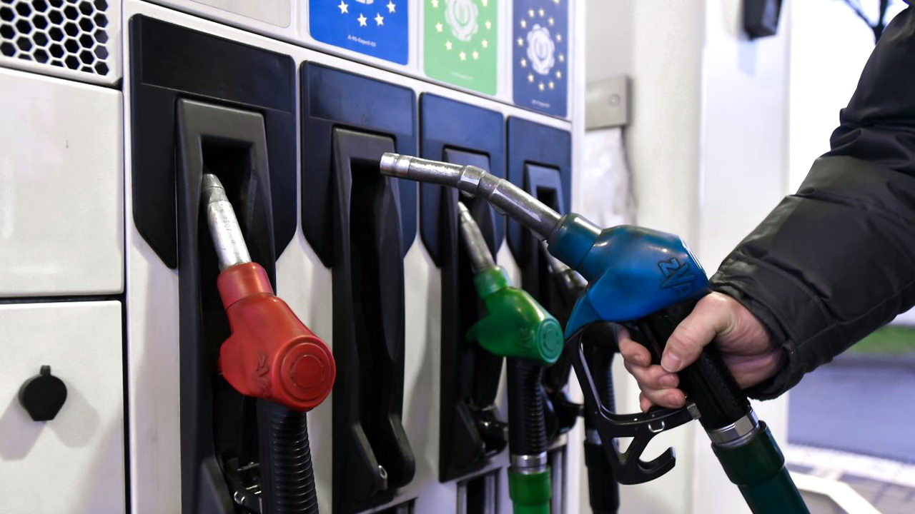 Kredi kartı ile akaryakıt alışverişlerinde ekstra zam dönemi!