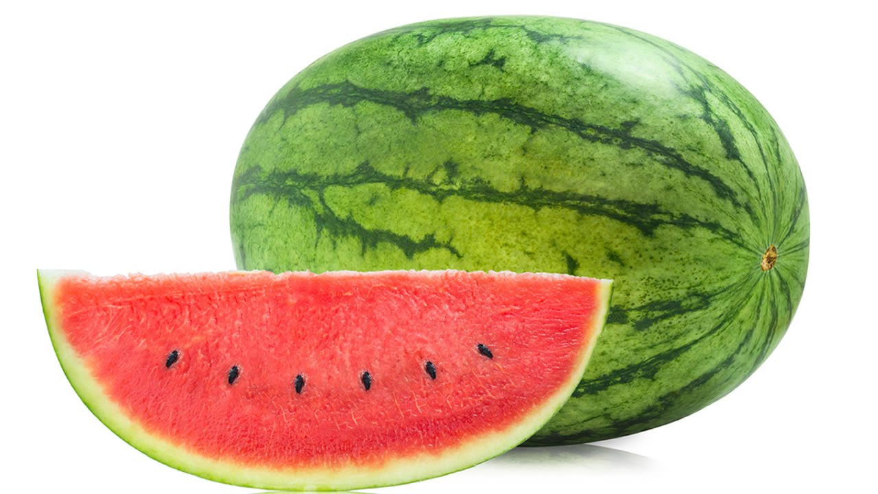 En popüler yaz meyvesi pazar tezgahında yerini aldı! Kilosu pahalı olan meyve dilimle satılıyor...